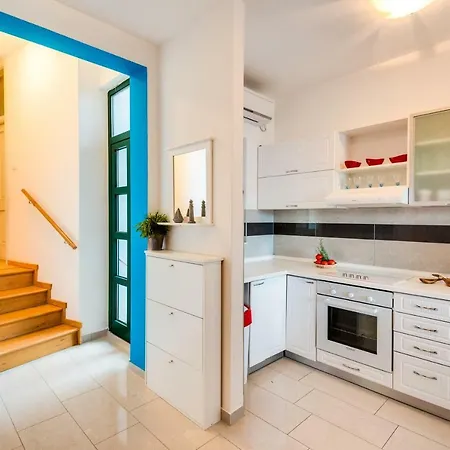 Villa Croatica Apartments Zaboric Buitenkant foto